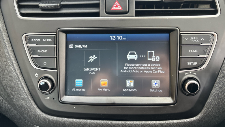 Hyundai i20 1.2 MPi SE 5dr Petrol Hatchback